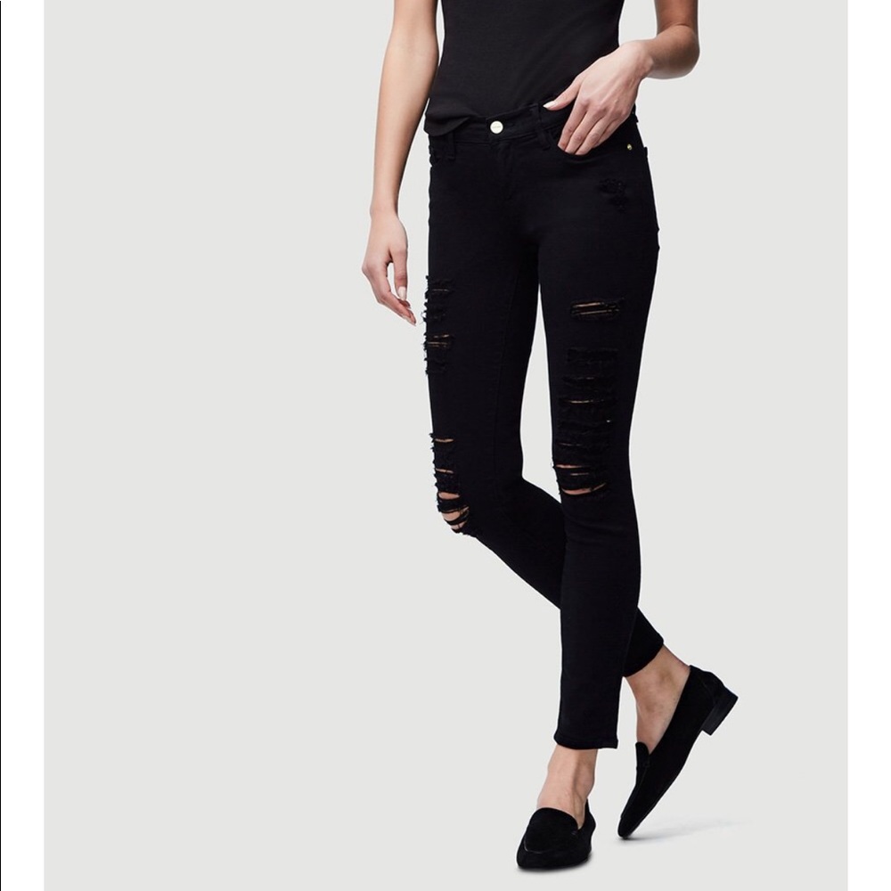 Frame Distressed Black Le Skinny de Jeanne